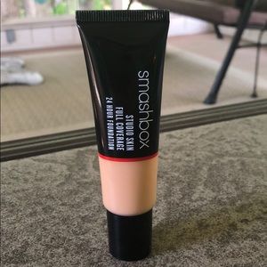 COPY - SmashBox Foundations